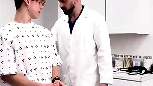 Artless boy fucked by water down during routine hearing - felix fox, marco napoli