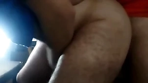 Dando gostoso pro gutsy da minha irmã