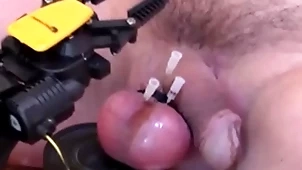 Self-regulating sticking on pins in eyewash