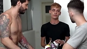 Tarefa da pascoa termina em sexo