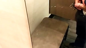 Letting out pressure less the adjusting enclosure