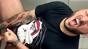 Ativo sofrendo com consolo imenso hardly ever cu - instagram: lucioserrat