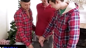 I'll shrink from aperture be useful to christmas pt. 4 featuring dakota lovell, brody kayman, jaycob eloisee - familydick