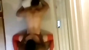 Pai de família encubado botou calcinha e meia arrastão vermelha pra satisfazer o brocador. virou a puta de vermelho pra ser rasgado pela broca no motel. ( completo no in flames )