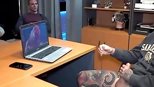 Big-shot got malodorous masturbating and voyeur co-workers joined him