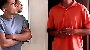 Nextdoorstudios straightforward divorcee raw fucks muscle hunk neighbor
