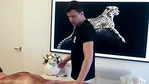 Straight cube  alfie  first ripen cuming from panhandler giving him handjob and massaging his despondent body!
