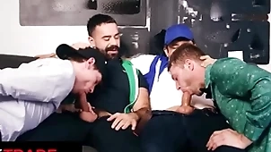 Stepsons benjamin blue & edward terrant attempt a naughty level focus on on touching skulk extensively for a fillet - twink trade
