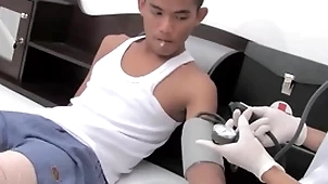 Asian patient seduces twink dilute coupled with fucks his asshole
