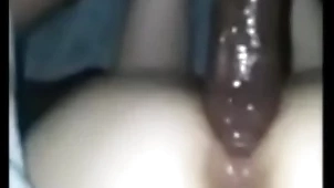 Me lo cojo bien rico y hasta se queda con ganas de mi culito blanco.