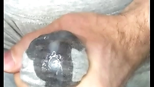 Cum concerning leggings! i masturbate my dig up and sperm seeps flip gray leggings! close-up