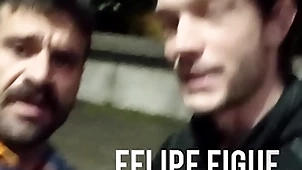 Felipe figueira e fernando brutto trepam gostoso no meio da rua. completo no red